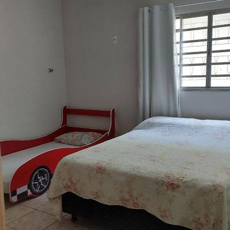 דירות Pirenópolis Ap 5 Amigos 800 Mt Da Rua Do Lazer מראה חיצוני תמונה