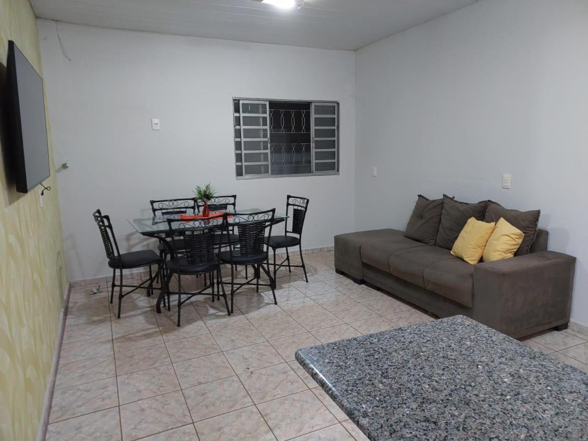 דירות Pirenópolis Ap 5 Amigos 800 Mt Da Rua Do Lazer מראה חיצוני תמונה